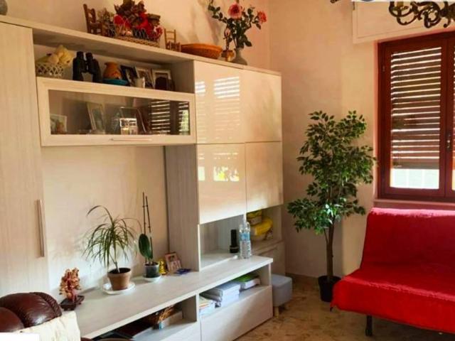 Villa Indipendente in vendita a Paduletto, Camaiore