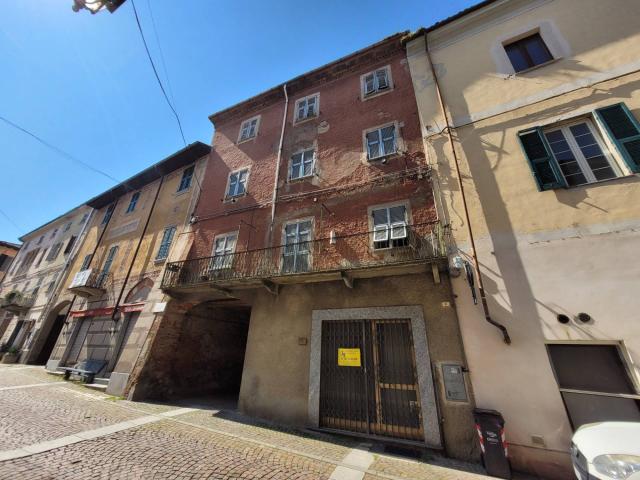 Villa Indipendente in vendita a Capriata d'Orba, Alessandria