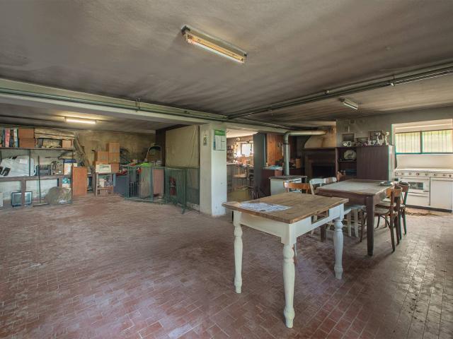 Villa Indipendente in vendita a Carnate, Lombardia