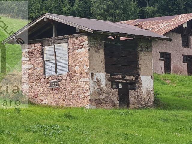 Villa Indipendente in vendita a Comunità delle Giudicarie, Castel Condino