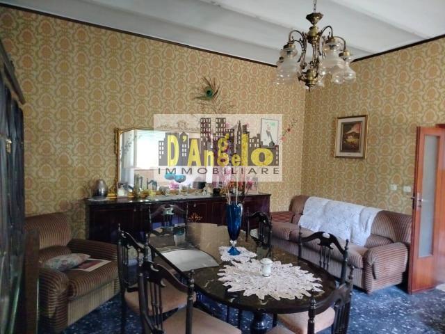 Villa Indipendente in vendita a Cerreto, Marche
