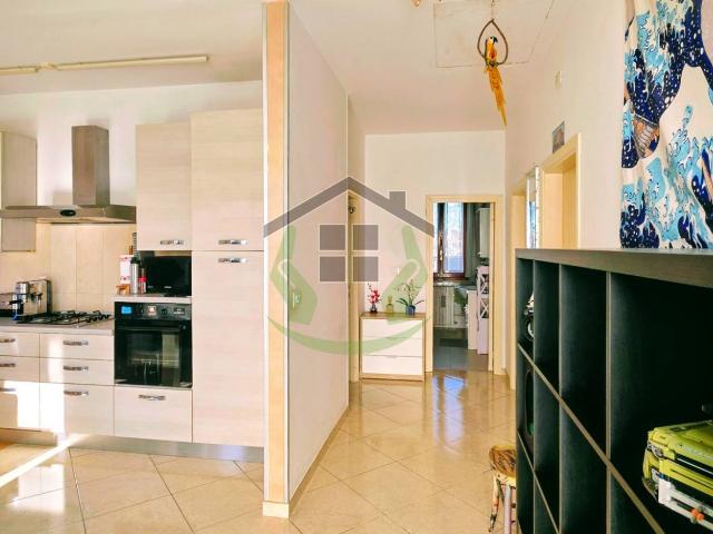 Villa Indipendente in vendita a Piattoni, Marche