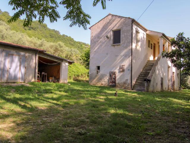 Villa Indipendente in vendita a Castellalto, Abruzzo