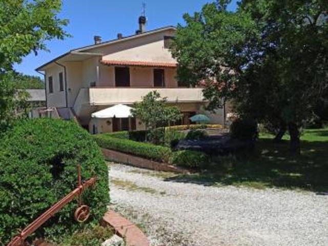 Villa Indipendente in vendita a Collesalvetti, Toscana