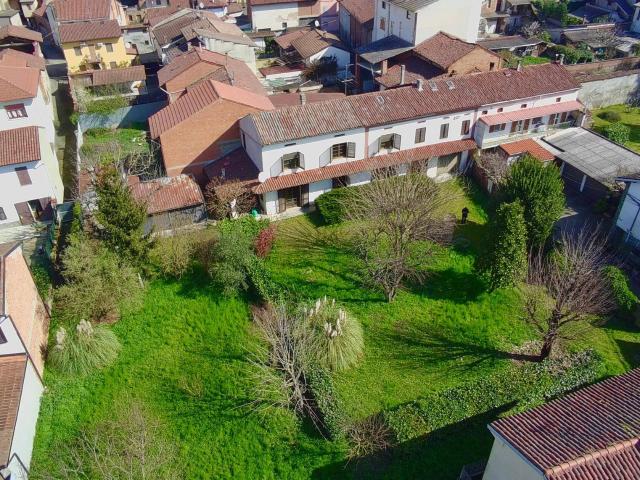 Villa Indipendente in vendita a Piemonte, Alessandria