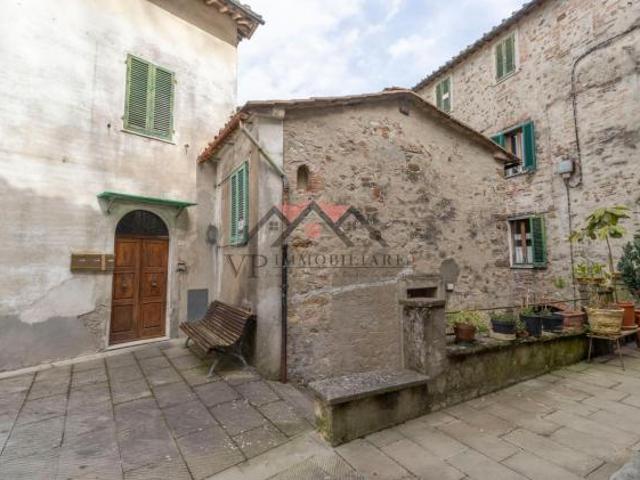 Villa Indipendente in vendita a Castelnuovo Val Di Cecina, Toscana