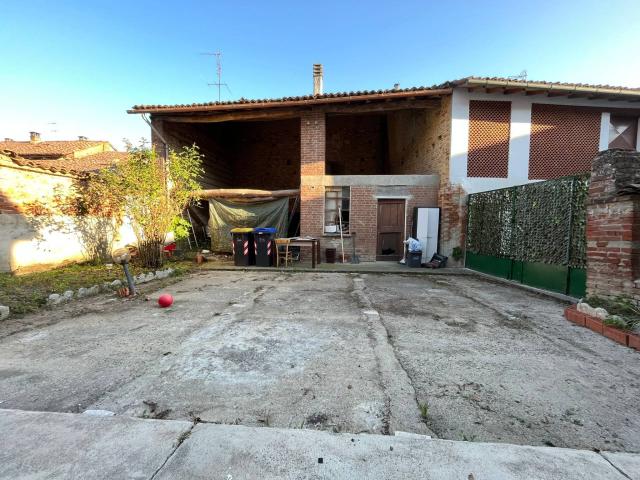 Villa Indipendente in vendita a Piemonte, Alessandria