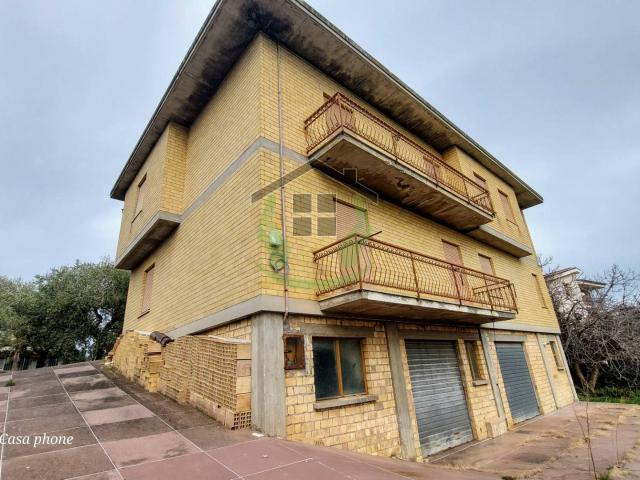 Villa Indipendente in vendita a Marche, Ascoli Piceno