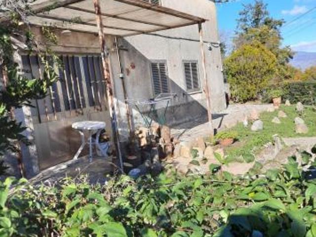 Villa Indipendente in vendita a Unione dei Comuni Montani Amiata Grossetana, Semproniano