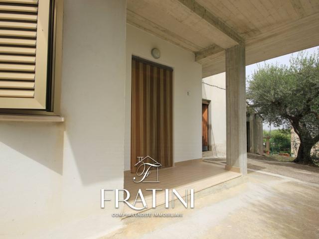 Villa Indipendente in vendita a Unione dei Comuni della Val Vibrata, Civitella Del Tronto