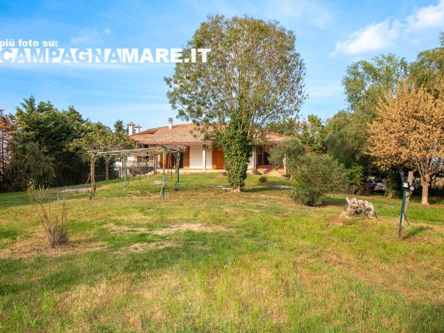 Villa Indipendente in vendita a Unione Delta del Po, Codigoro