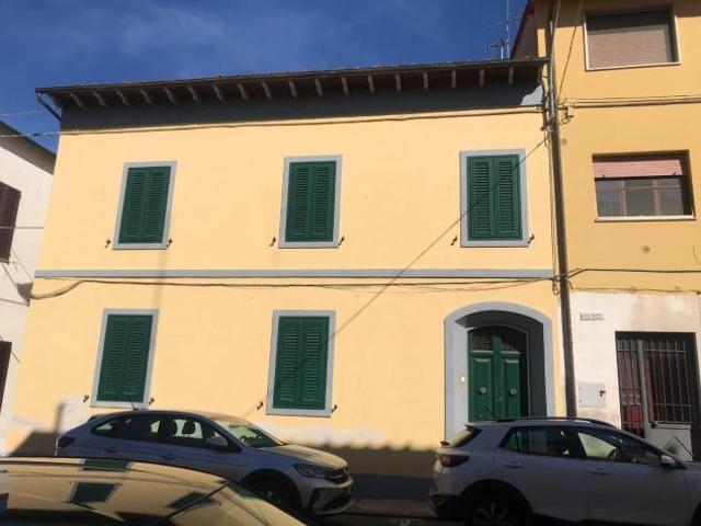 Villa Indipendente in vendita a Collesalvetti, Toscana