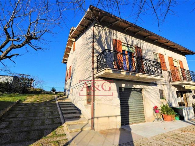 Villa Indipendente in vendita a Marche, Ascoli Piceno
