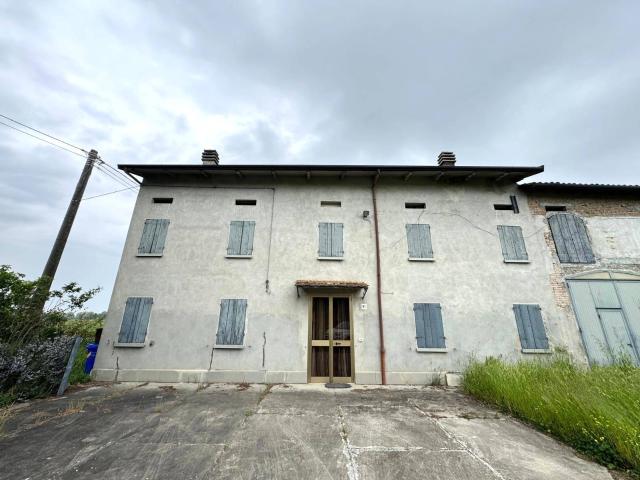 Villa Indipendente in vendita a Unione Comuni Modenesi Area Nord, Concordia Sulla Secchia