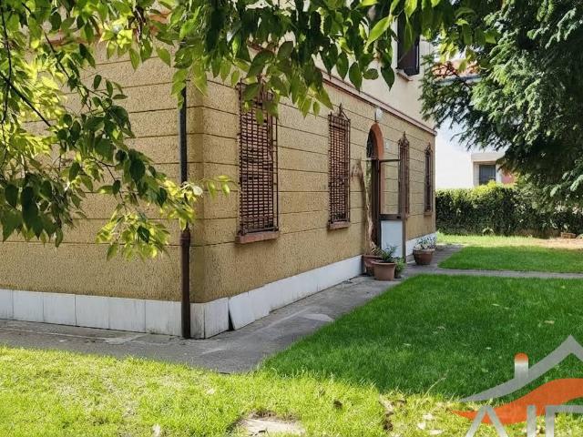 Villa Indipendente in vendita a Conselice, Ravenna
