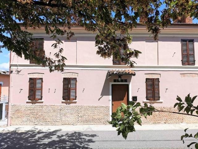Villa Indipendente in vendita a Corvino San Quirico, Lombardia