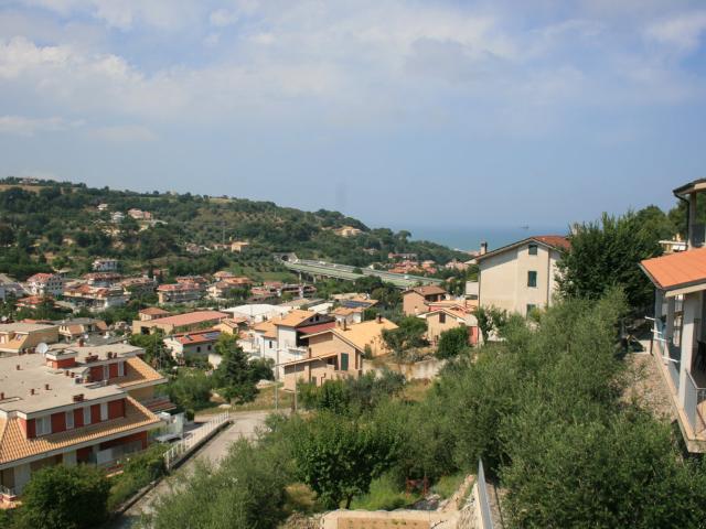 Villa Indipendente in vendita a Marche, Ascoli Piceno