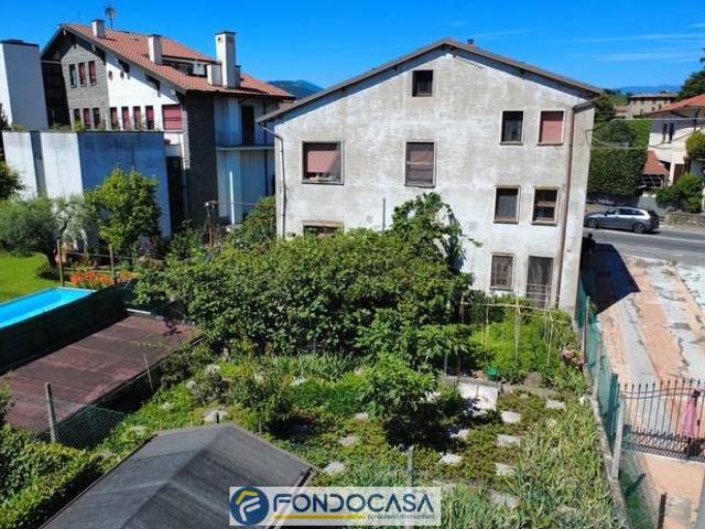 Villa Indipendente in vendita a Erbusco, Lombardia