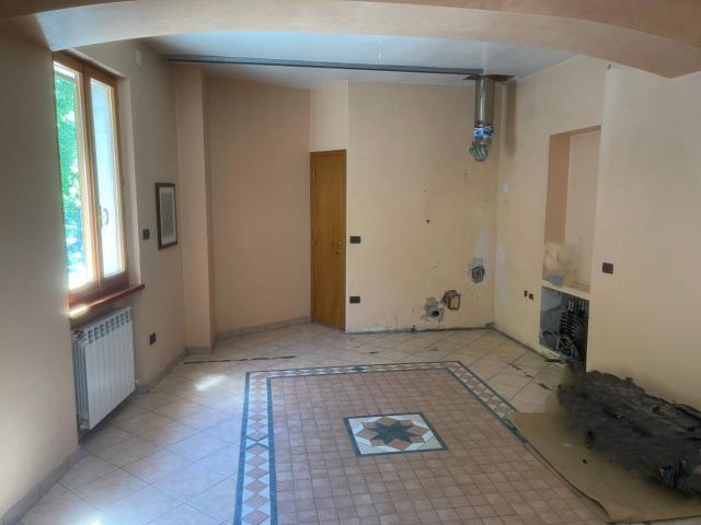 Villa Indipendente in vendita a Marche, Ancona