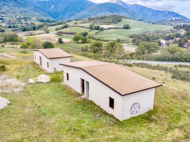 Villa Indipendente in vendita a Marche, Ancona