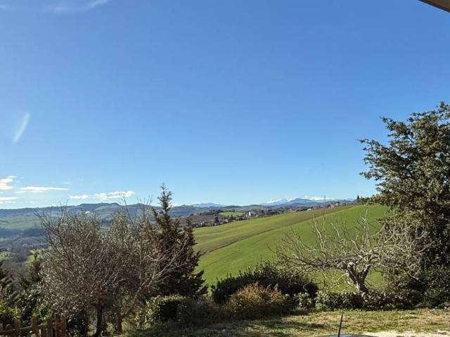 Villa Indipendente in vendita a Rione Murato, Marche