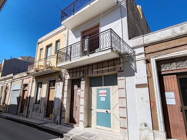 Villa Indipendente in vendita a Floridia, Sicilia