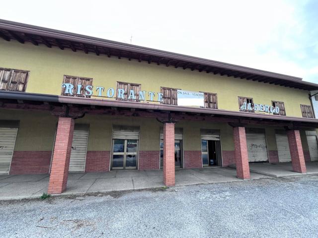 Villa Indipendente in vendita a Villadolt / Viladolt, Fontanafredda