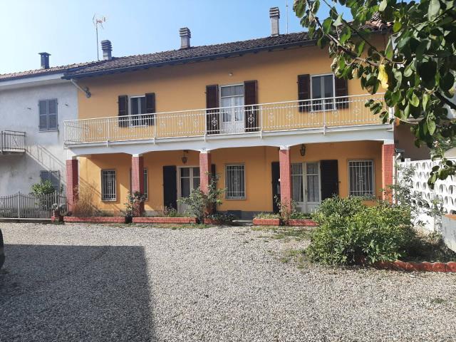 Villa Indipendente in vendita a Piemonte, Alessandria