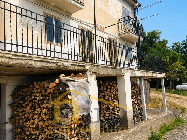 Villa Indipendente in vendita a Gamberale, Abruzzo