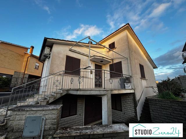 Villa Indipendente in vendita a Graffignano, Lazio