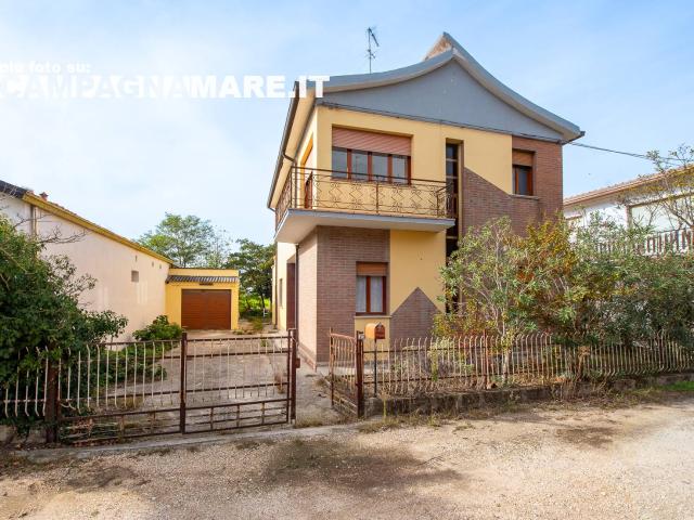 Villa Indipendente in vendita a Unione Delta del Po, Comacchio