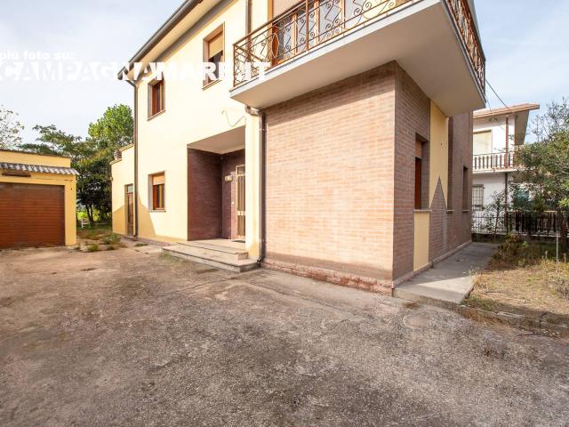 Villa Indipendente in vendita a Unione Delta del Po, Comacchio