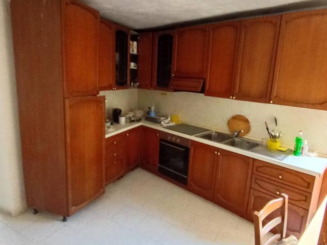 Villa Indipendente in vendita a Longone Al Segrino, Lombardia