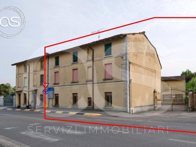 Villa Indipendente in vendita a Manerbio, Lombardia