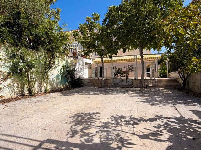 Villa Indipendente in vendita a Siponto, Puglia