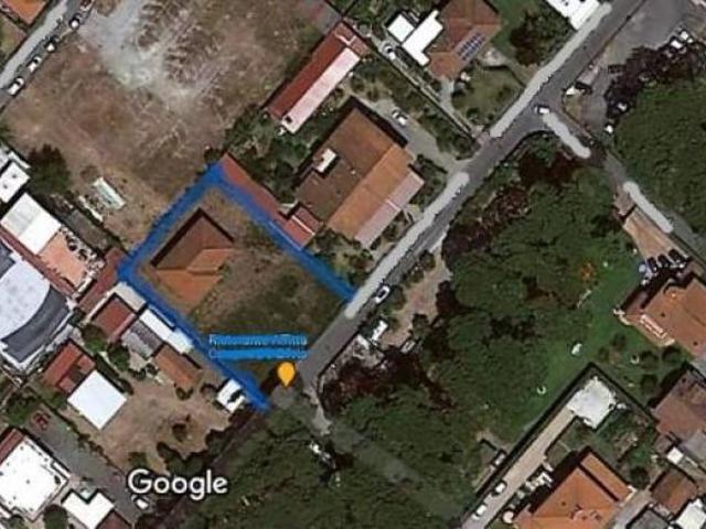 Villa Indipendente in vendita a Marina Di Massa, Toscana