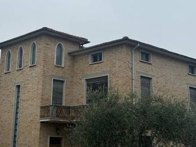 Villa Indipendente in vendita a Marche, Ascoli Piceno