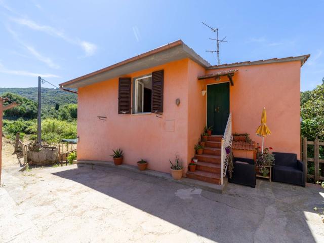 Villa Indipendente in vendita a Monte Argentario, Porto Santo Stefano