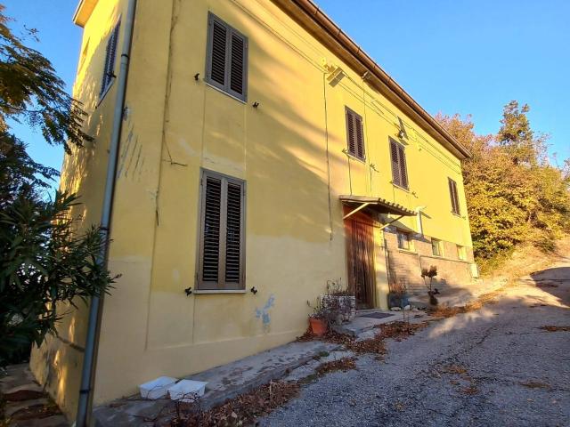 Villa Indipendente in vendita a Marche, Fermo