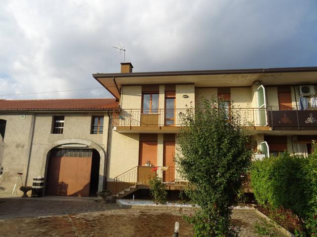 Villa Indipendente in vendita a Posmon, Montebelluna