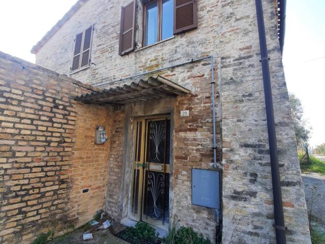 Villa Indipendente in vendita a Marche, Fermo