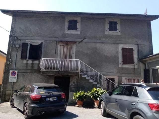 Villa Indipendente in vendita a Unione di comuni Montana Lunigiana, Licciana Nardi
