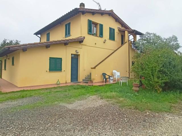 Villa Indipendente in vendita a Montopoli In Val D'arno, Toscana