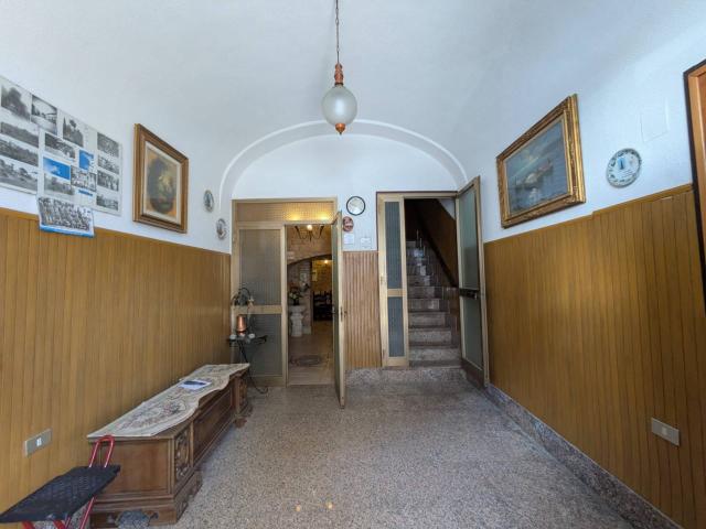 Villa Indipendente in vendita a Mosciano Sant'angelo, Abruzzo