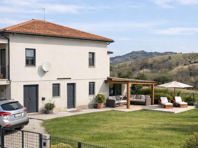 Villa Indipendente in vendita a Marche, Ascoli Piceno