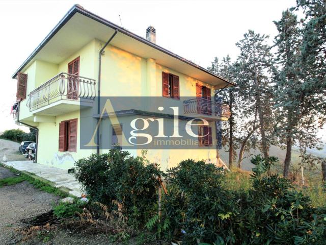 Villa Indipendente in vendita a Marche, Ascoli Piceno