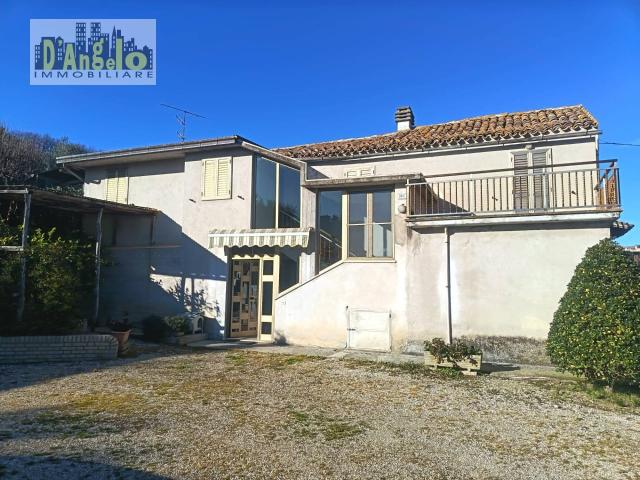 Villa Indipendente in vendita a Marche, Ascoli Piceno