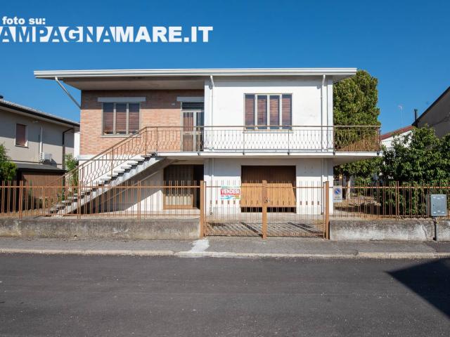 Villa Indipendente in vendita a Ostellato, Reggio Emilia