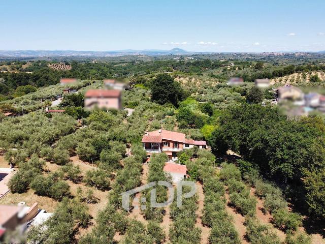 Villa Indipendente in vendita a Roma Capitale, Lazio