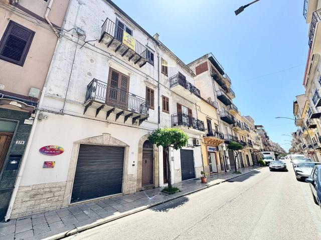 Villa Indipendente in vendita a Partinico, Sicilia